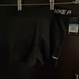 Women Nike Pro tight shorts